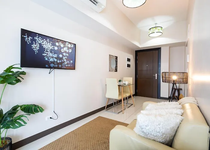 Great Value In Uptown Parksuites Bgc 1br,washer,netflix Apartamento Manila