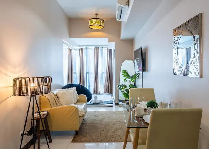 Great Value In Uptown Parksuites Bgc 1br,washer,netflix Manila