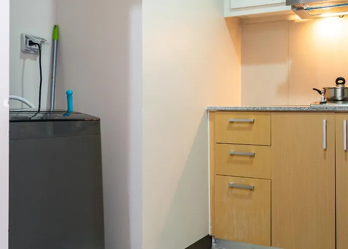 Great Value In Uptown Parksuites Bgc 1br,washer,netflix * Manila